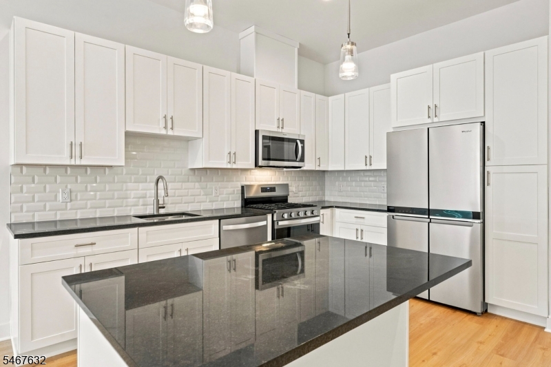 17 Hook Mountain Road Montville NJ 07058