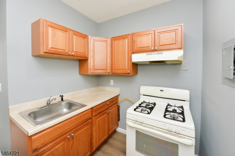 29 Dodd Street Bloomfield NJ 07003