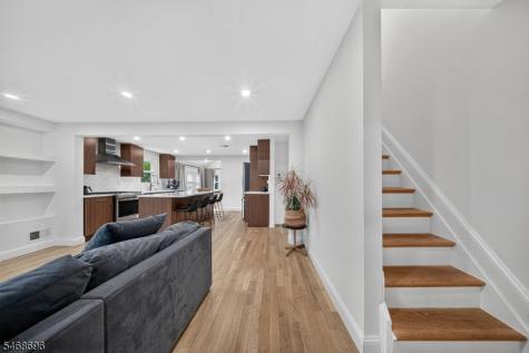 10 Sunnyside Road West Orange NJ 07052