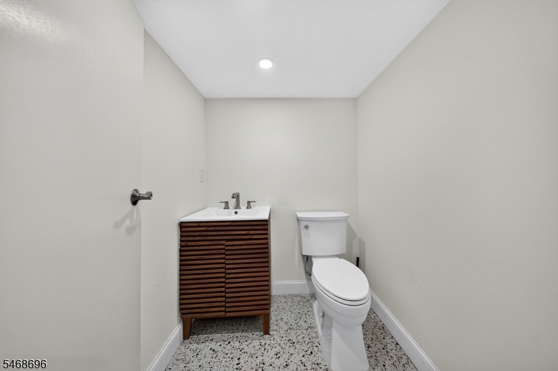 10 Sunnyside Road West Orange NJ 07052
