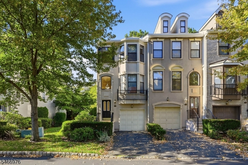 448 Hartford Drive Nutley NJ 07110