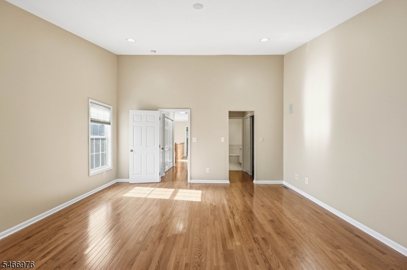 448 Hartford Drive Nutley NJ 07110