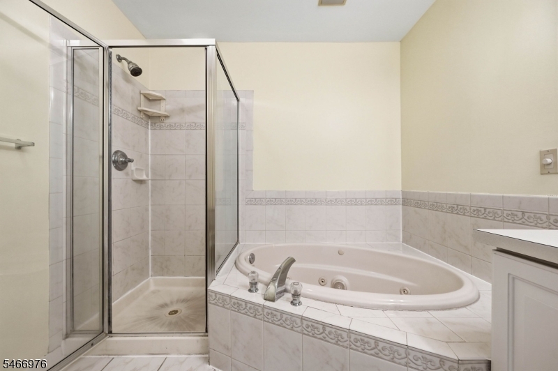 448 Hartford Drive Nutley NJ 07110
