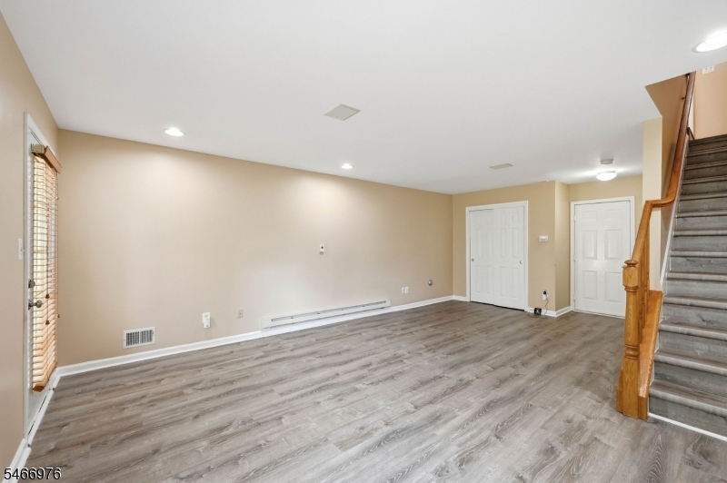 448 Hartford Drive Nutley NJ 07110