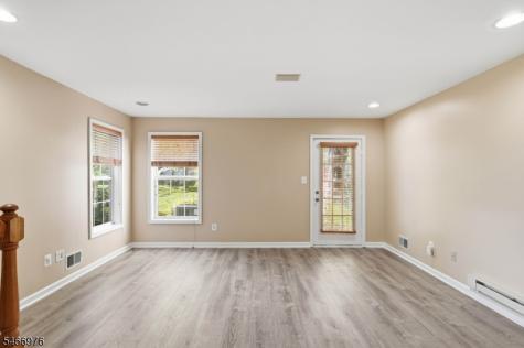 448 Hartford Drive Nutley NJ 07110