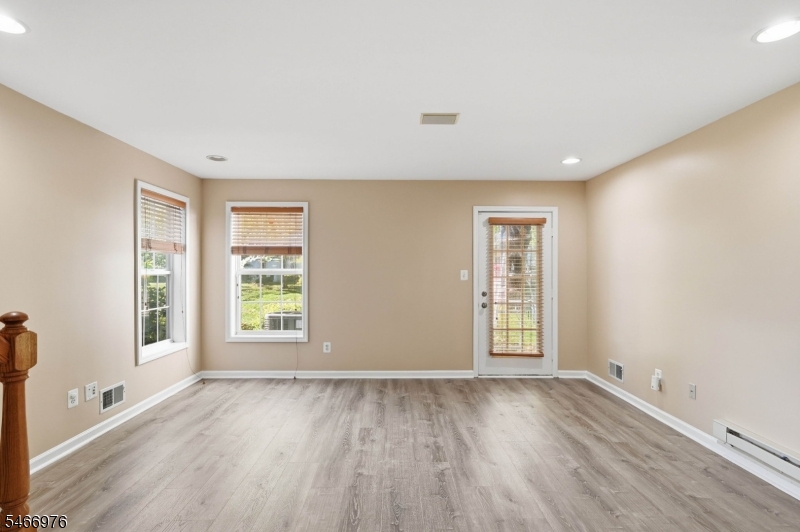 448 Hartford Drive Nutley NJ 07110