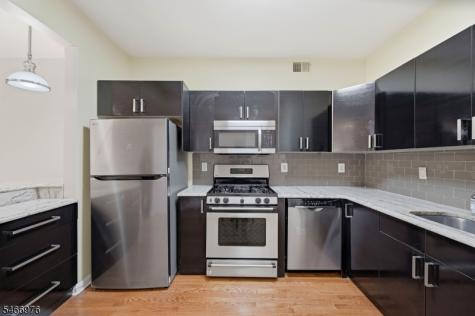 448 Hartford Drive Nutley NJ 07110