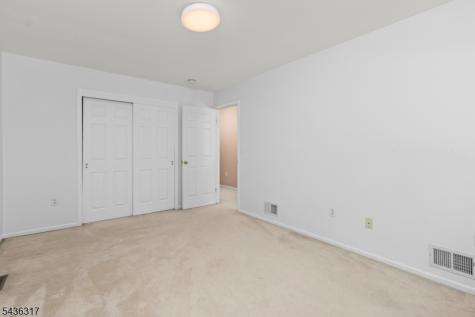 21 Edgefield Drive Parsippany-troy Hills NJ 07950