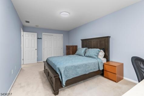 21 Edgefield Drive Parsippany-troy Hills NJ 07950