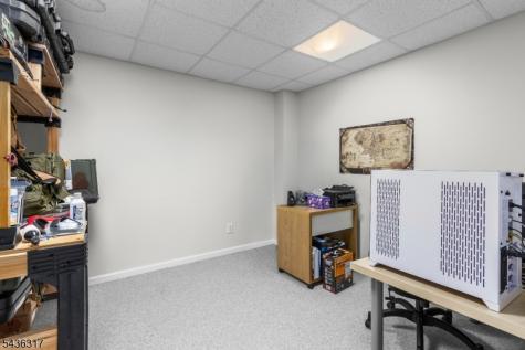 21 Edgefield Drive Parsippany-troy Hills NJ 07950
