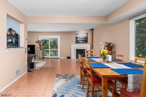 21 Edgefield Drive Parsippany-troy Hills NJ 07950