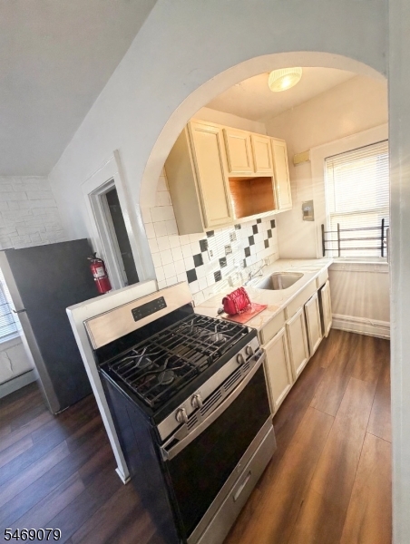 266 Osborne Terrace Newark NJ 07112