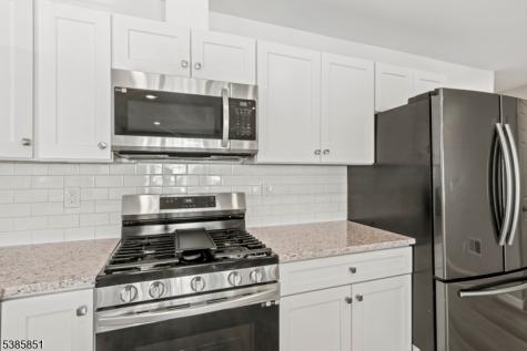 142 N 15th Street East Orange NJ 07017