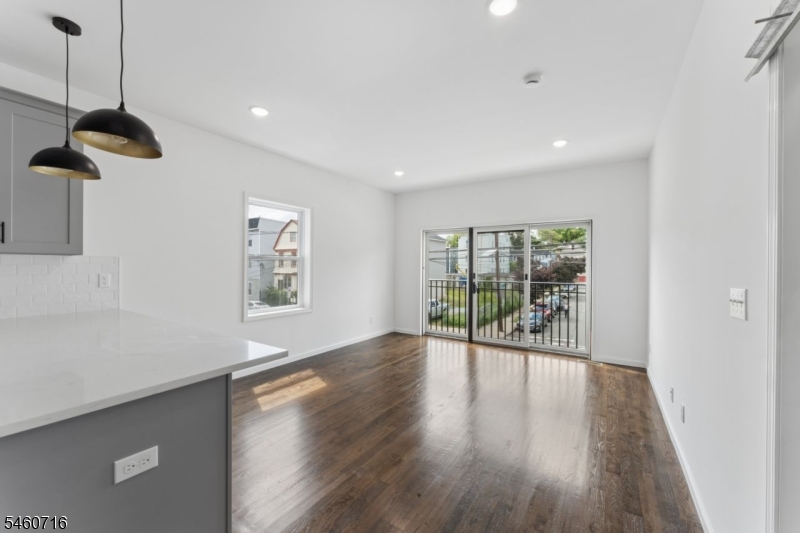 914 Bergen Street Newark NJ 07112