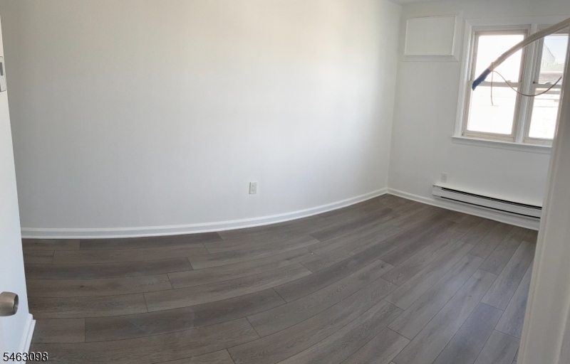 160 E Kinney St Unit 2r Newark NJ 07105