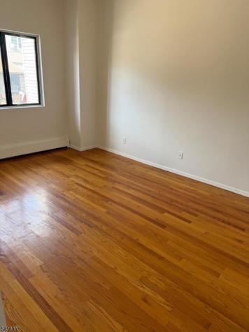 88 Garrison Street Newark NJ 07105