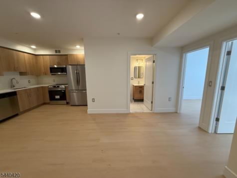 627 Valley Road Montclair NJ 07043