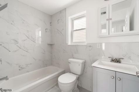 496 S 18th Street Newark NJ 07103