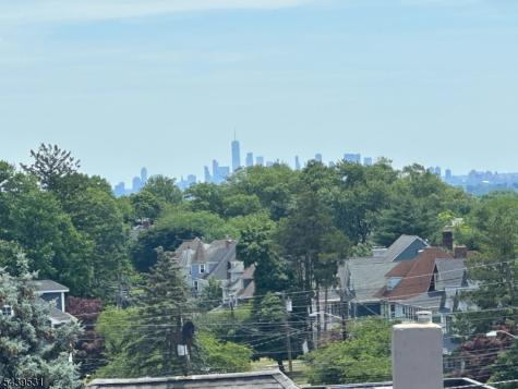 39 N Mountain Avenue Montclair NJ 07042