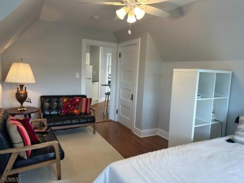 39 N Mountain Avenue Montclair NJ 07042