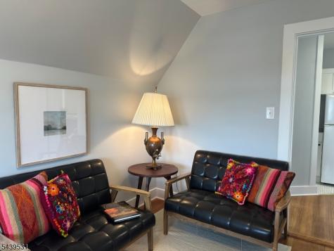 39 N Mountain Avenue Montclair NJ 07042