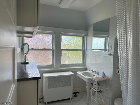 39 N Mountain Avenue Montclair NJ 07042