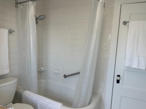 39 N Mountain Avenue Montclair NJ 07042
