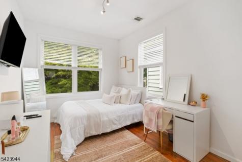 22 Willowdale Avenue Montclair NJ 07042