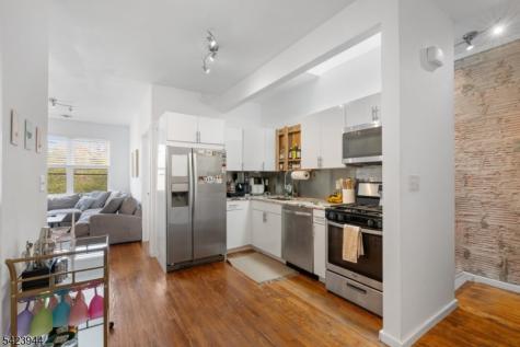 22 Willowdale Avenue Montclair NJ 07042