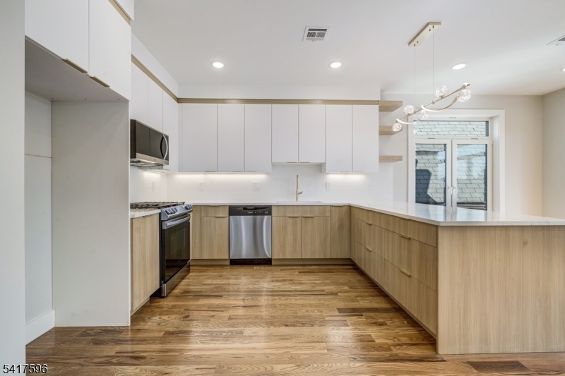 39 Grace Street Irvington NJ 07111