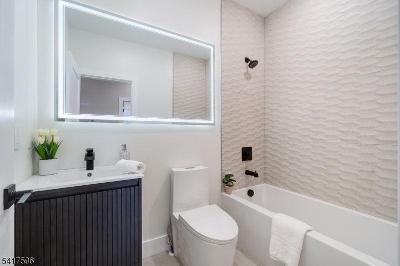 39 Grace Street Irvington NJ 07111