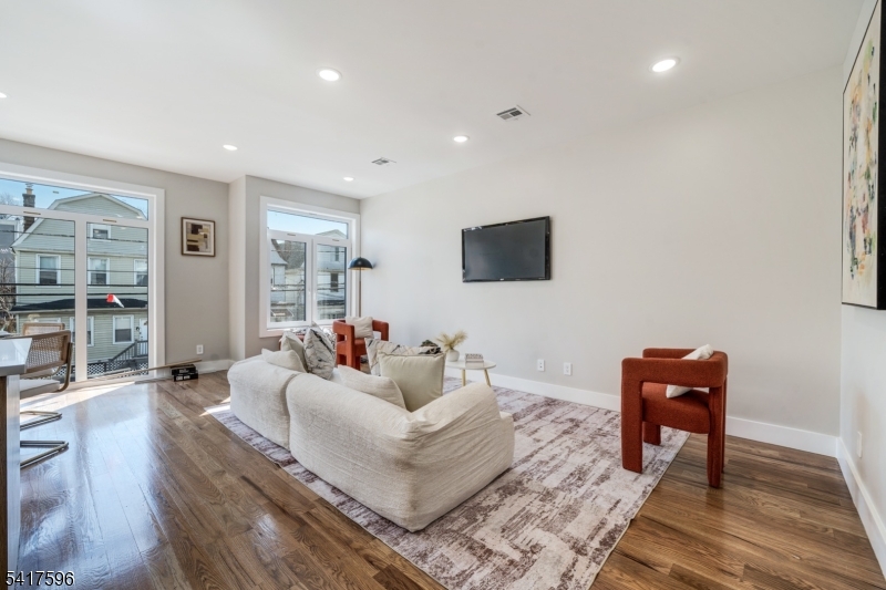 39 Grace Street Irvington NJ 07111
