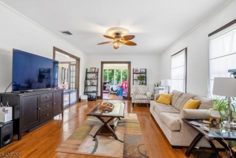 306 Walnut Avenue Cranford NJ 07016