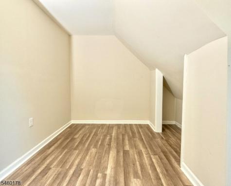 186 N 17th East Orange NJ 07017