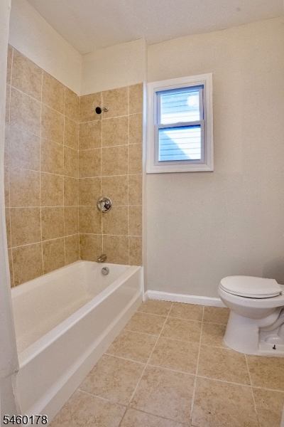 186 N 17th East Orange NJ 07017