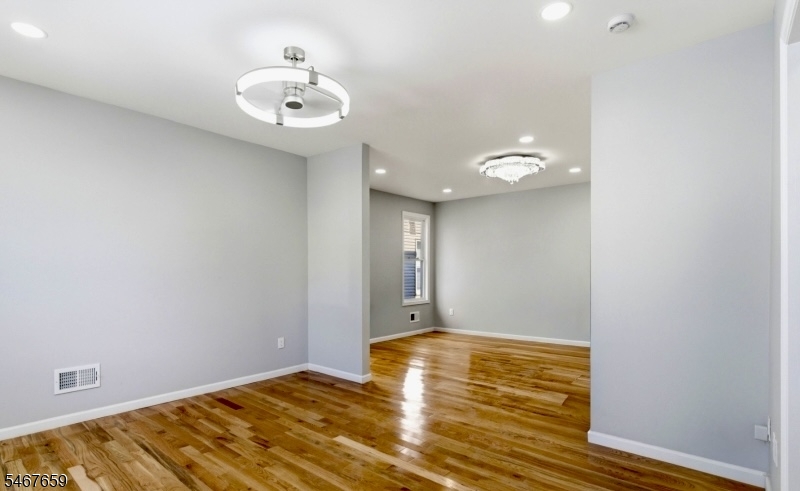 280 Conklin Avenue Hillside NJ 07205
