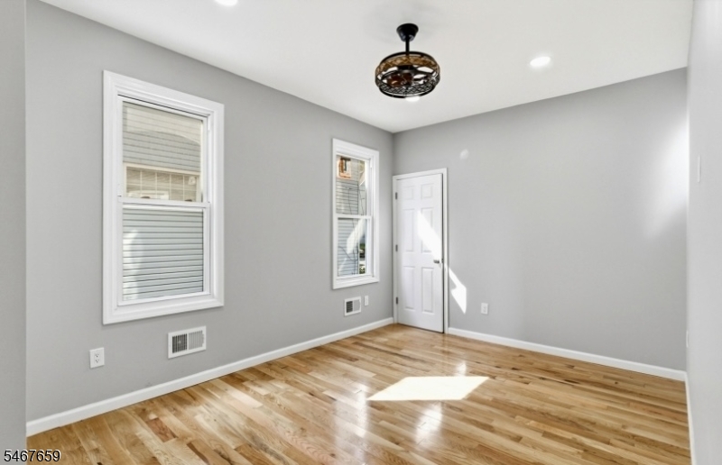 280 Conklin Avenue Hillside NJ 07205