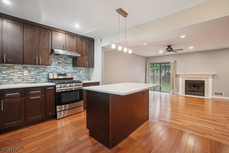 31 Castle Ridge Drive East Hanover NJ 07936