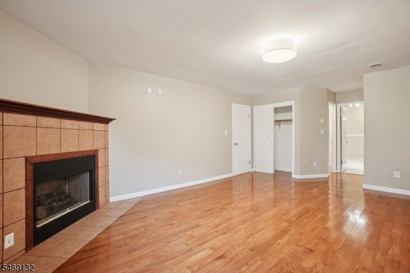 31 Castle Ridge Drive East Hanover NJ 07936