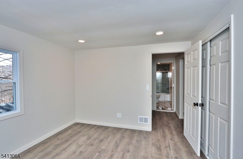 75 Nolans Point Road Jefferson NJ 07849