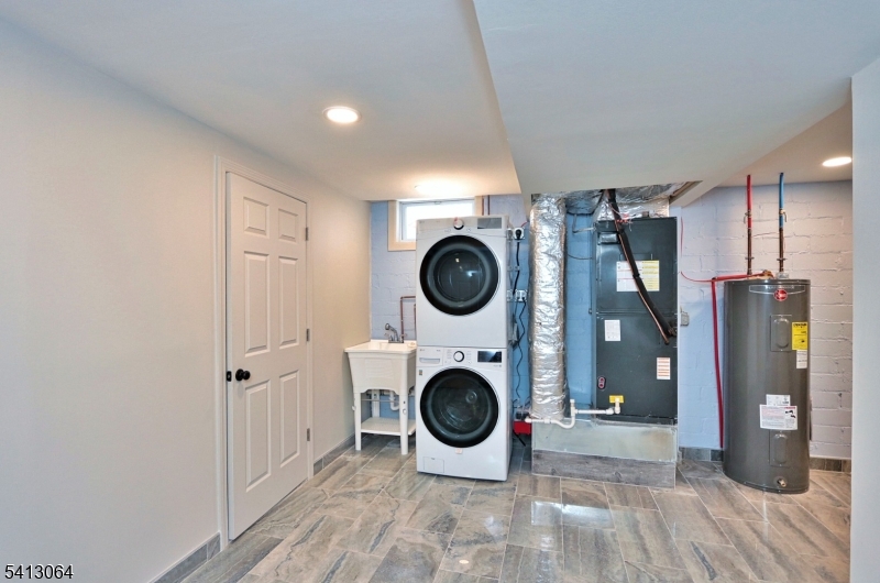 75 Nolans Point Road Jefferson NJ 07849
