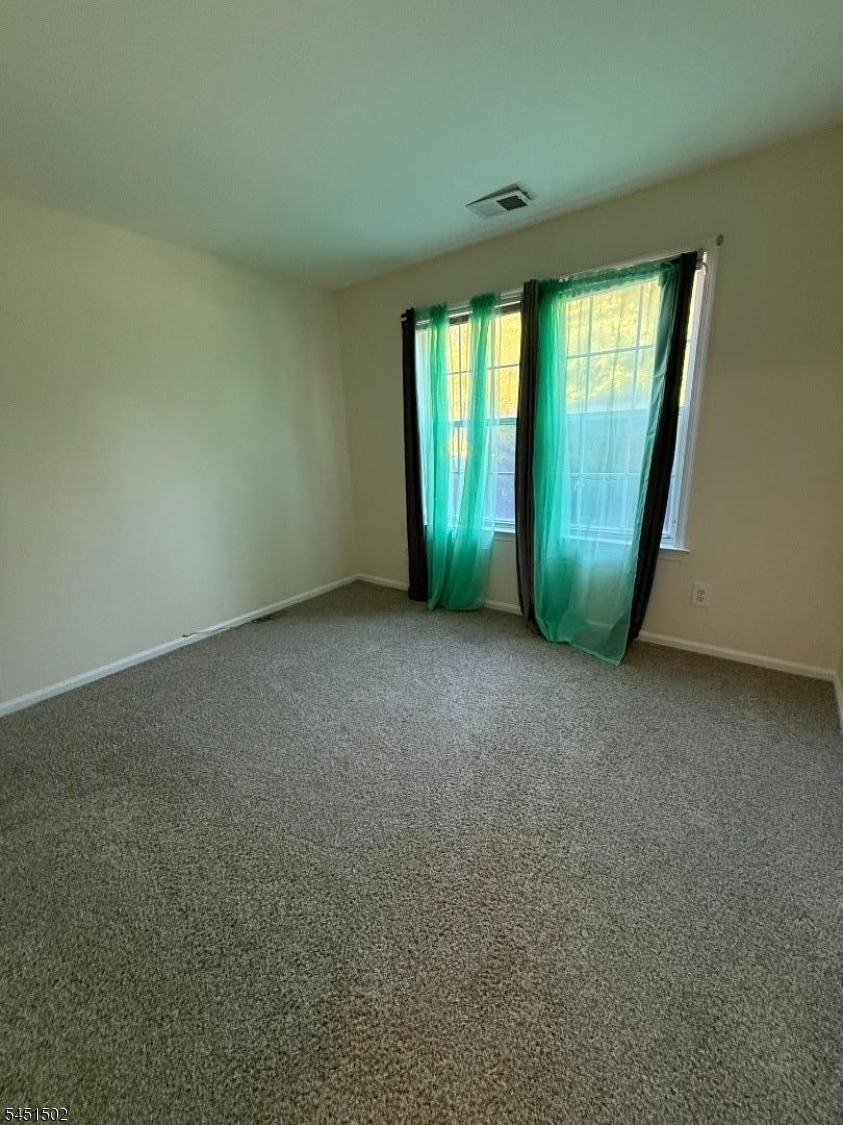 107 Stratford Place Bridgewater NJ 08805