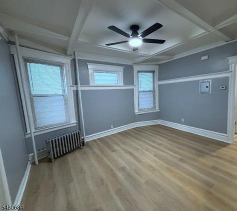 29 Linden Avenue East Orange NJ 07018