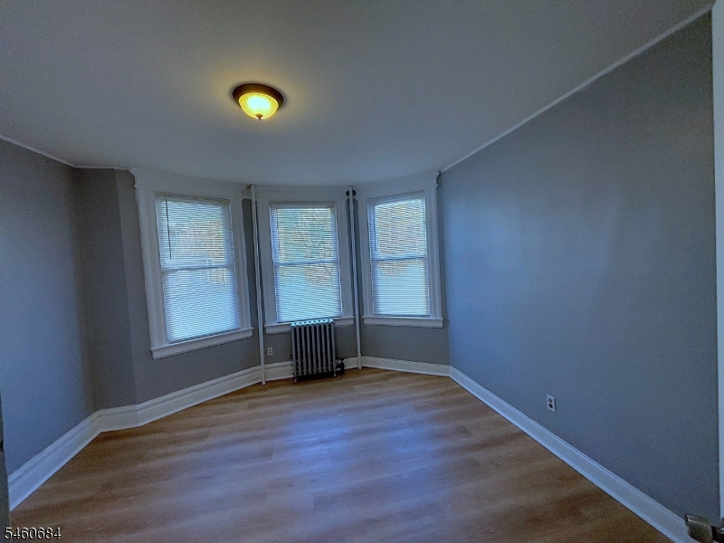 29 Linden Avenue East Orange NJ 07018