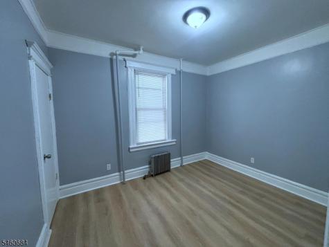29 Linden Avenue East Orange NJ 07018