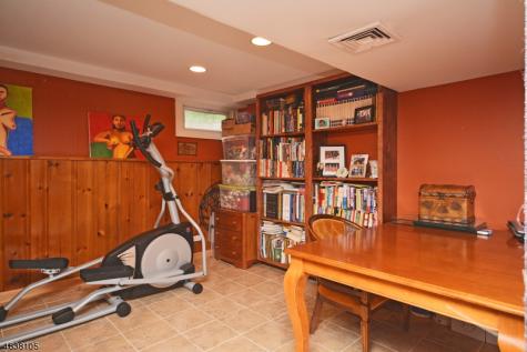 64 Fairview Avenue New Providence NJ 07974