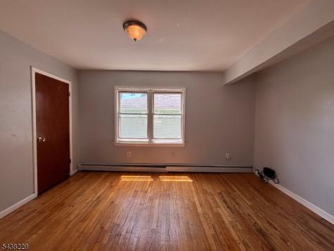 226 Gordon Street Roselle NJ 07203