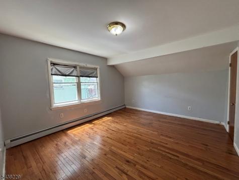 226 Gordon Street Roselle NJ 07203