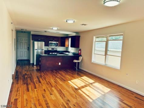 98 S Burnett Street East Orange NJ 07018