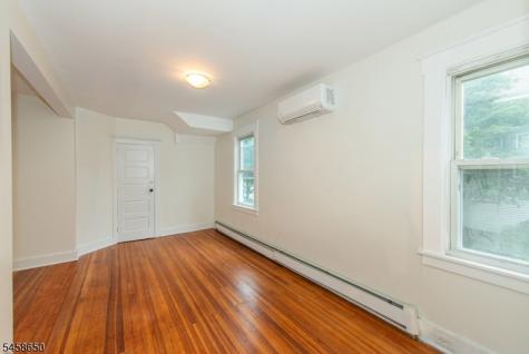 43 Walnut Street Montclair NJ 07042